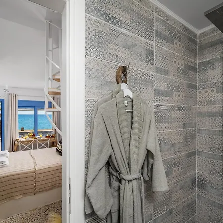 Hermes Seaview House Nyaraló *