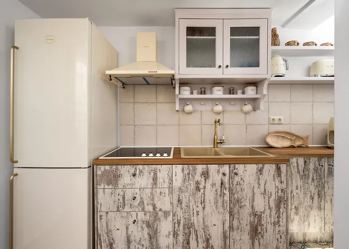 Hermes Seaview House Case de vacanță *