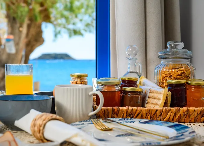 Hermes Seaview House *